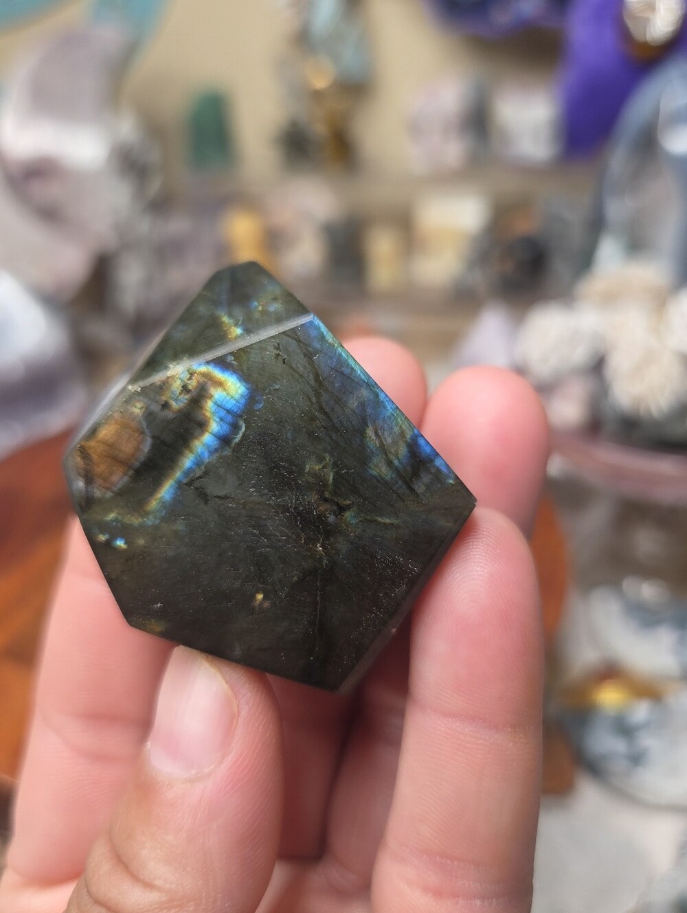 Labradorite Freeform (D) 1.25 In( Protection) - Picture 3 of 3